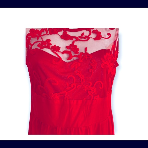Rafunla Red Gown Sz L - Picture 7 of 7